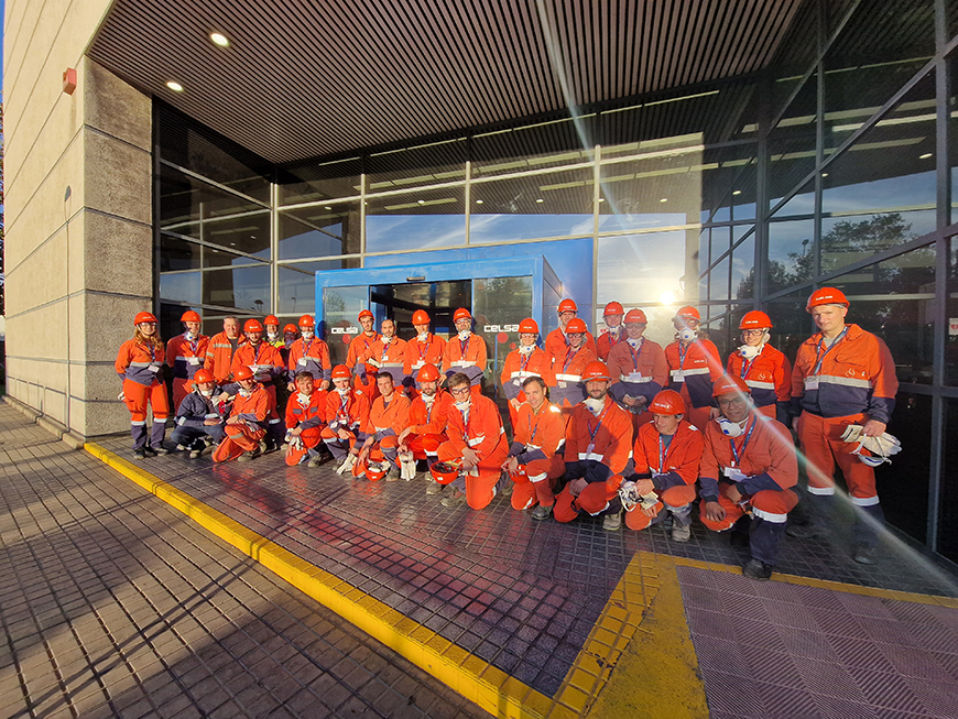 Visita a las instalaciones de Celsa por los alumnos del curso