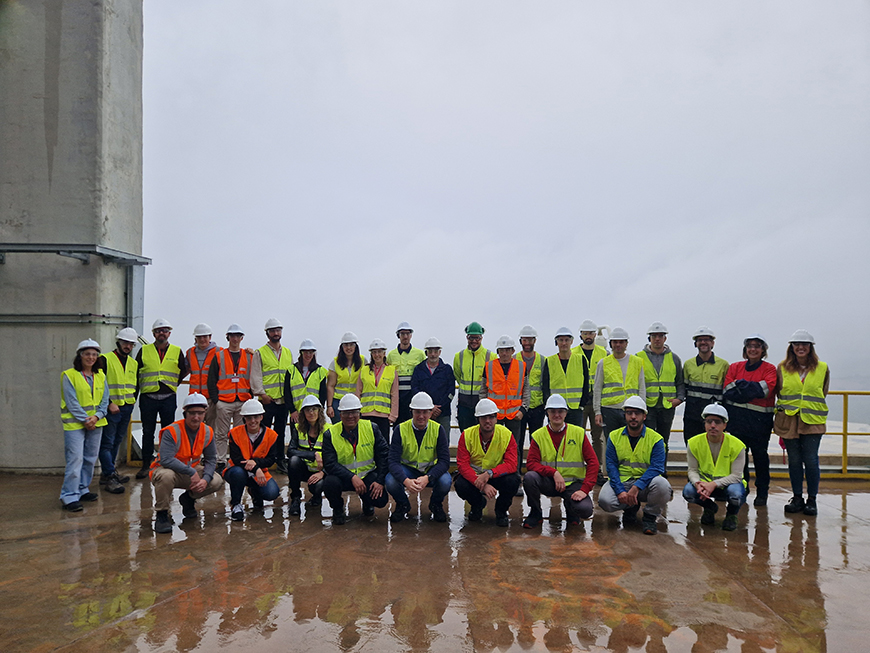 Visita de los alumnos del curso a Cementos Molins